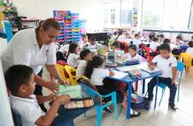 Educación. Los niños reciben las clases en modernas aulas. La fundación cuenta con un equipo calificado de docentes. 