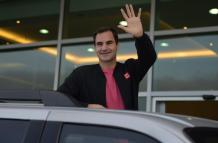 Cinco horas esperaron los fans ecuatorianos de Federer para tomarse una foto con él. 