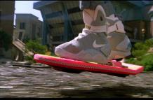 Los zapatos de Nike son similares a los que llevaba Marty Mcfly en ‘Regreso al Futuro II’.