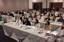 Alrededor de 200 mujeres asistieron a la primera jornada del taller Empowoman, que se desarrolló en el Centro de Convenciones de la Universidad de Especialidades Espíritu Santo.