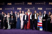 El elenco de la exitosa serie ‘Juego de Tronos’, transmitida por HBO, durante la gala de los Emmy, celebrada el domingo 22 de septiembre. 