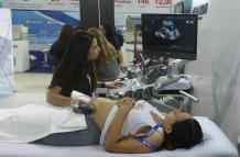 Feria. En la feria hubo más de 100 stands de empresas que ofrecían productos y demostraciones para los asistentes al congreso y público global.