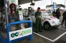 El Registro Oficial para la aplicación de los nuevos precios de las gasolinas extra y ecopaís entró en vigor el miércoles.