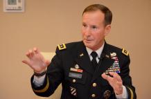 Cubcomandante del Comando Sur, Joseph P. DiSalvo