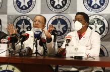 El Colegio de Médicos del Guayas pide al Gobierno suspender el feriado.