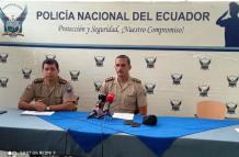 policias