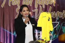 Daniela Ojeda, portavoz de la Federación Ecuatoriana de Fútbol.
