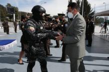 ENTREGA DE PISTOLAS ELÉCTRICAS