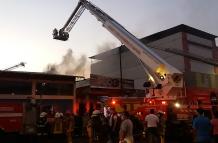 incendio en Quito y Manabí