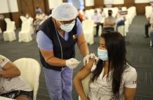 Lucia Yépez lucha vacunación