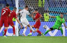 ITALIA-TURQUÍA-EUROCOPA-FUTBOL