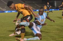 BARCELONA-SUPERCOPA-JOSHUÉ-QUIÑÓNEZ