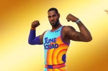LeBron James llega a la serie ídolos del videojuego "Fortnite" como personaje con tres atuendos personalizables "que fusionan lo mejor del estilo de esta estrella de la NBA dentro y fuera de la cancha" y que estarán disponibles el 14 de julio, informa la