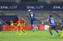 Aucas-Emelec-Alejandro-Cabeza