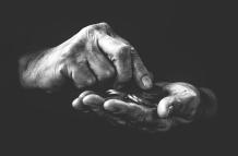 poverty-4561704_1280