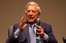 El escritor peruano Mario Vargas Llosa, en una fotografía de archivo.