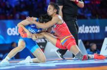 Luisa Valverde lucha Ecuador Mundial Senior