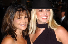 Britney Spears junto a su madre.