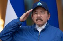 El presidente de Nicaragua, el sandinista Daniel Ortega, fue reelegido para su quinto mandato de cinco años y cuarto consecutivo en los comicios generales de este domingo, pero no ha logrado el reconocimiento de la mayoría de la comunidad internacional, q