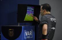 Polémica-VAR-Final-árbitro