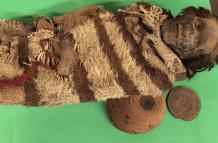 Un hombre adulto momificado de la cultura Ansilta, de los Andes de San Juan, Argentina, que data de hace unos 2.000 años.