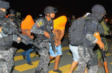 El hombre fue llevado a La Roca de Guayaquil tras la masacre en la cárcel de Santo Domingo.