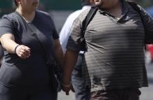 Imagen de archivo que muestra a personas con obesidad en Ciudad de México (México).