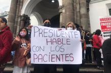 Medicinas_Pacientes_protesta_Quito