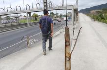 Puente peatonal de Ceibos Norte