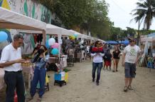FERIA DE EMPRENDEDORES (8606888)