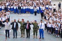 Relanzamiento del programa mi colegio seguro  analiza requisas a estudiantes