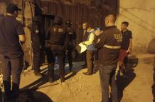 Licor- adulterado- policías