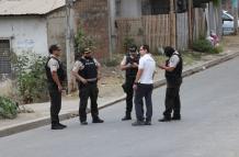 POLICÍAS