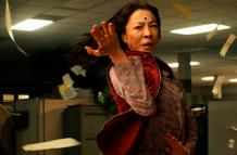 Michelle Yeoh, en Everything, everywhere, at all once, ganadora del Óscar