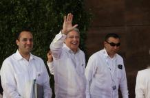 El presidente de Ecuador, Guillermo Lasso (c), fue registrado este sábado, 25 de marzo, al saludar a su llegada a la sesión plenaria de la XXVIII Cumbre Iberoamericana de Jefes de Estado y de Gobierno, en Santo Domingo (República Dominicana).