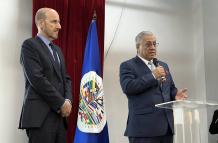 FERNANDO FLORES EMBAJADOR DE ECUADOR EN PANAMA