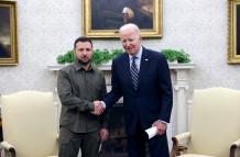 Volodímir Zelenski y Joe Biden