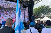 El alcalde de Guayaquil, Aquiles Álvarez, llegó hasta Pascuales, sector de la urbe porteña.