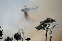 Australia batalla con un incendio forestal que amenaza la ciudad de Perth en el oeste