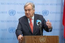Fotografía cedida por la ONU donde aparece su secretario general, António Guterres, mintras habla durante una rueda de prensa celebrada en la sede del organismo en Nueva York (EEUU).