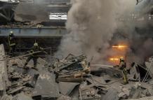 Zelenski dice que Rusia lanzó 110 misiles contra Ucrania y aumentan a 12 los muertos