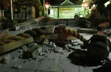 Vista de los daños en el Santuario Onohiyoshi tras un fuerte terremoto en Kanazawa, Japón central