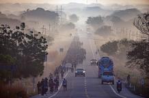 Miles de migrantes de la caravana se reagrupan para avanzar por el sur de México