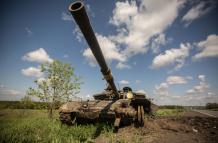 Jornada de pérdidas masivas rusas en el frente: más de mil hombres y 24 tanques