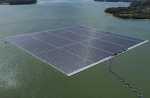 Inauguran en São Paulo la mayor central solar flotante de Brasil con 10.000 paneles