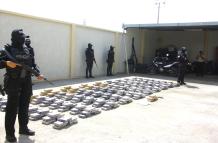 Incautan 400 kilos de cocaína en Anconcito