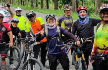 Un grupo del colectivo urbano Ciclistas de la Calle llegó hasta la provincia de Los Ríos