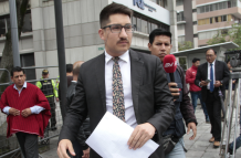 Geovan Crespo, abogado de Ronny Aleaga, aseguró que se realizaron pruebas periciales a las supuestas conversaciones entre el exasambleísta y la fiscal, Diana Salazar.