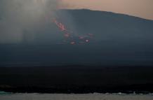Fotografía de archivo de la erupción del volcán La Cumbre.