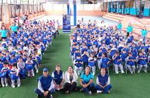 Fundación - kit escolar